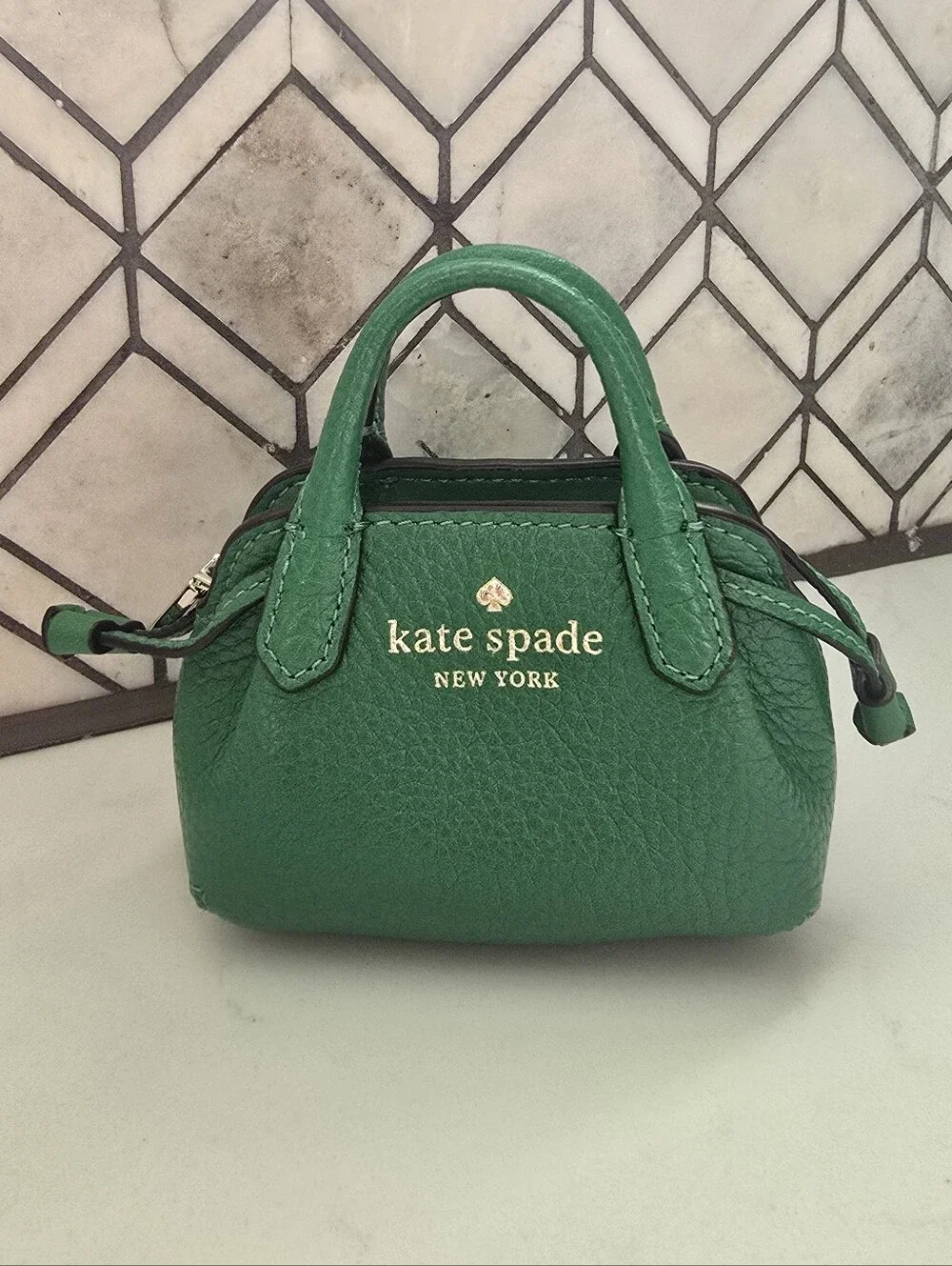 KATE SPADE Dumpling Pebble Leather Micro Coin Purse Key Ring in Green Bean
